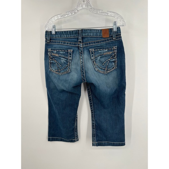BKE Kate medium wash denim jean capri pants size 29 - Picture 2 of 6